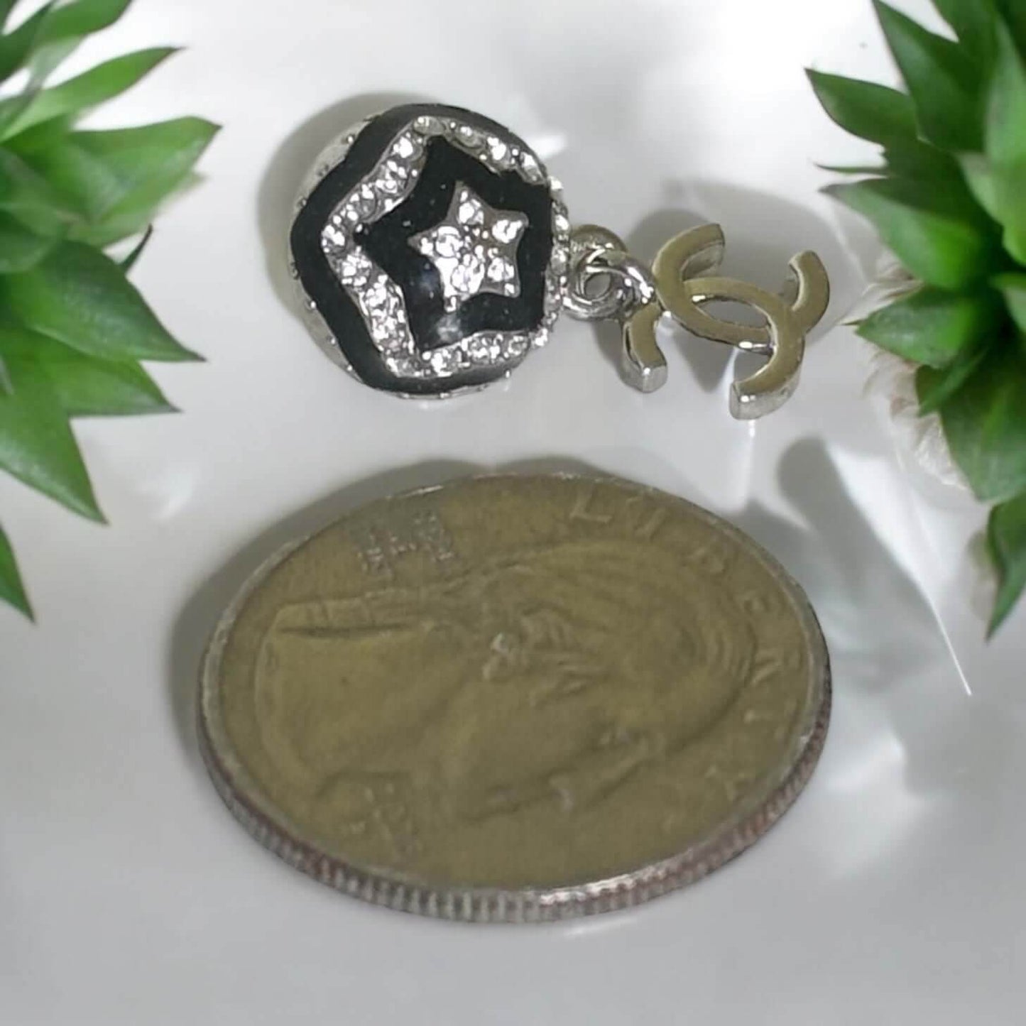 Chanel CC Silver Black Earrings Pre-Owned - My Mama Found What