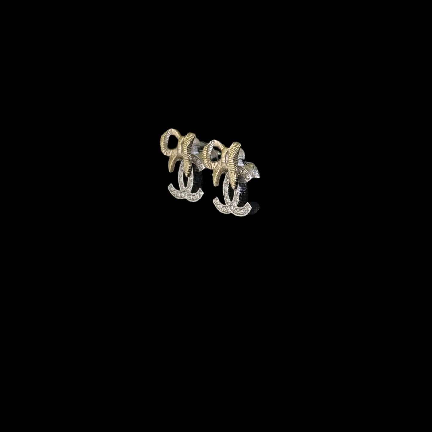 CHANEL CC Gold/Silver with Bows Pre-Owned Earrings 24 - My Mama Found What
