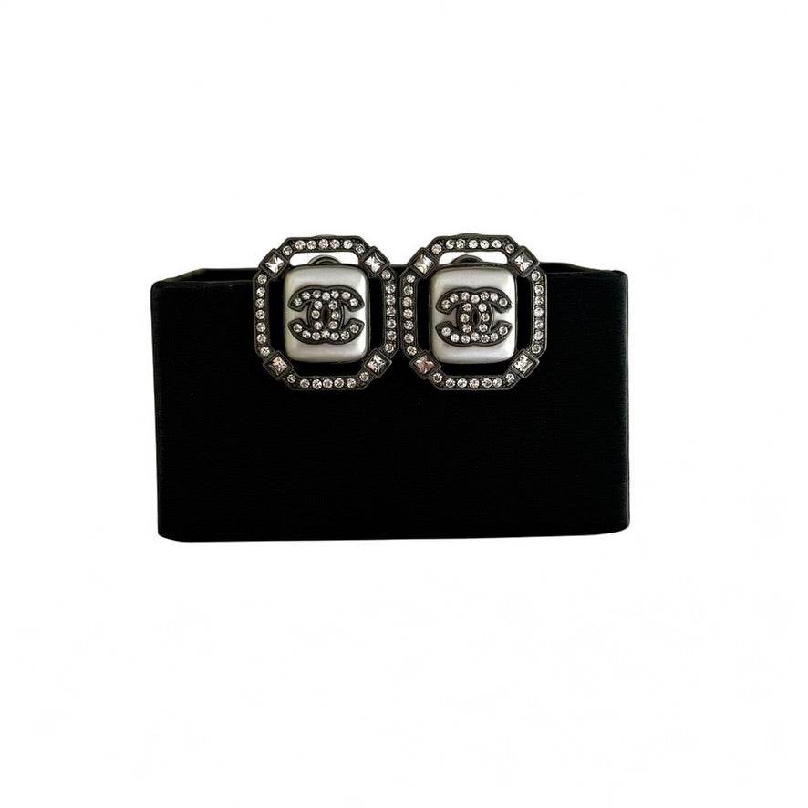 CHANEL CC w/ crystals enamel gun metal Pre-Owned Earrings - My Mama Found What