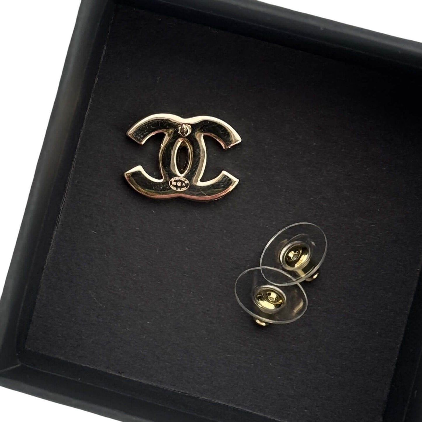 CHANEL Gold CC w/ Black Enamel Pre-Owned 22 Earrings - My Mama Found What