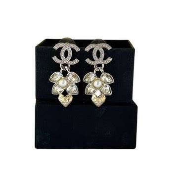 CHANEL Gold CC with Silver Dangle Pre-Owned Earrings S 24 - My Mama Found What