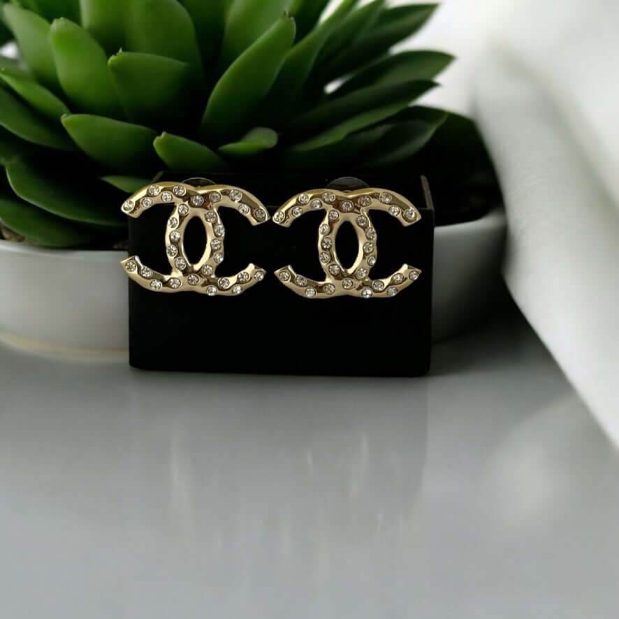Chanel Gold CC crystals Pre-Owned - My Mama Found What