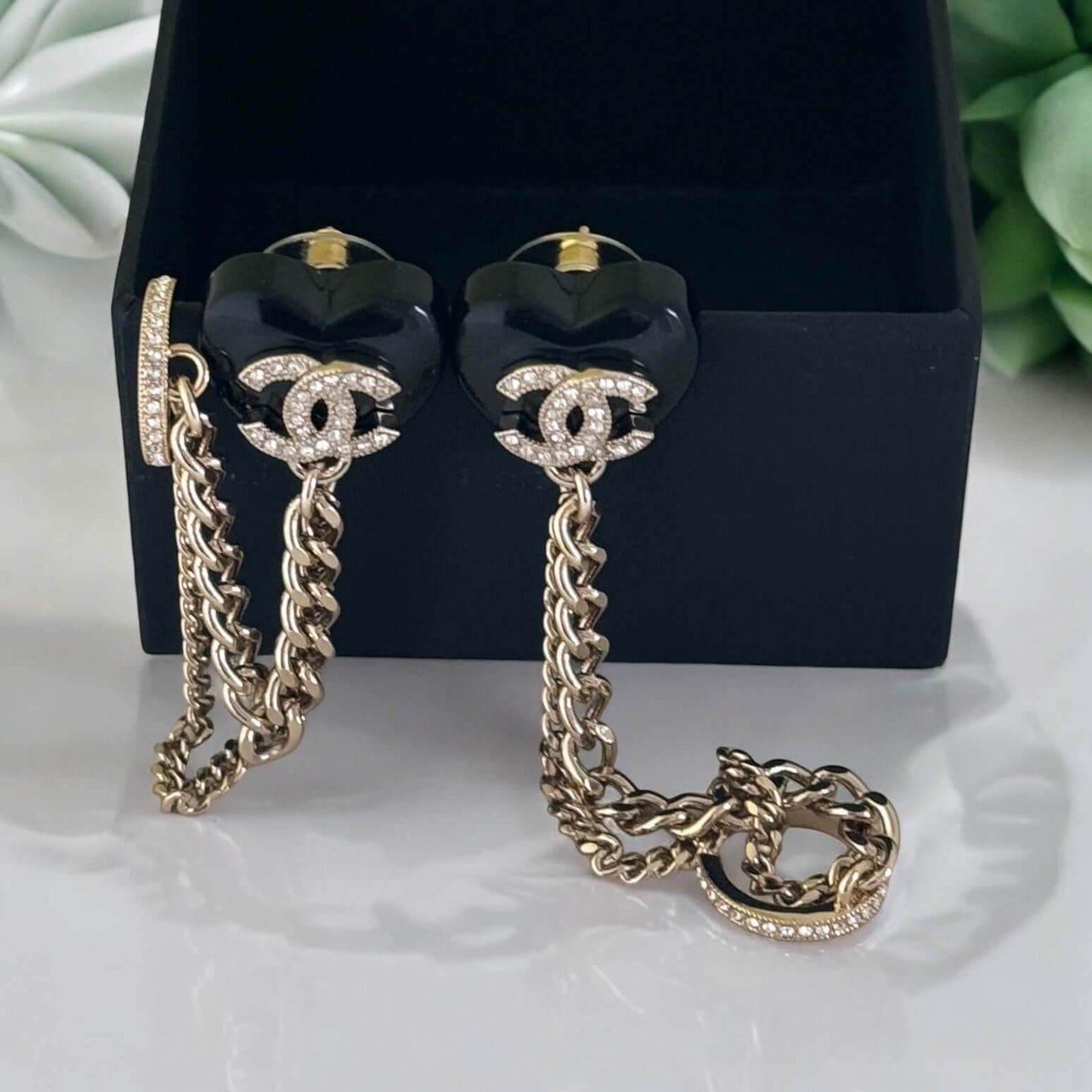 Chanel CC Gold & Black Chain Heart Earrings w/ attached Ear Cuff - My Mama Found What