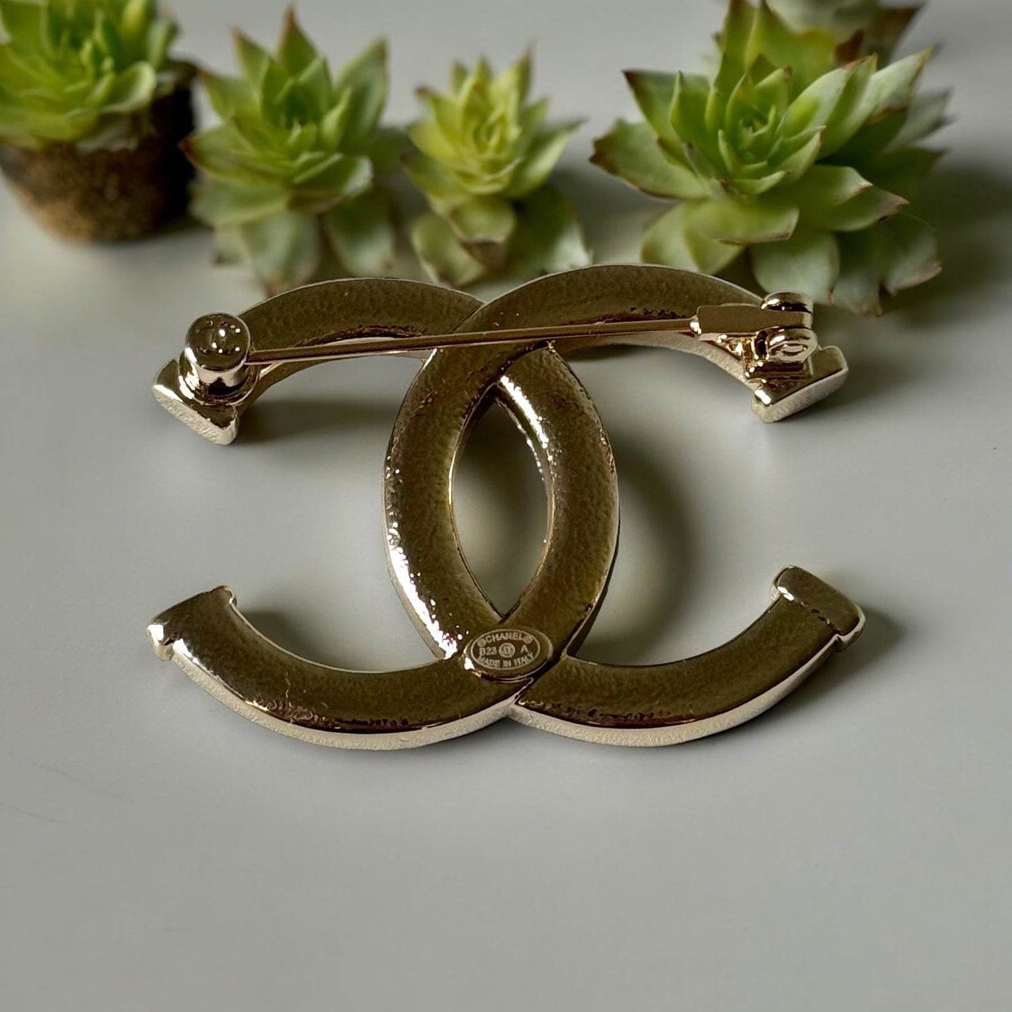 Authentic Chanel Gold CC Textured Pre-Owned Brooch - My Mama Found What