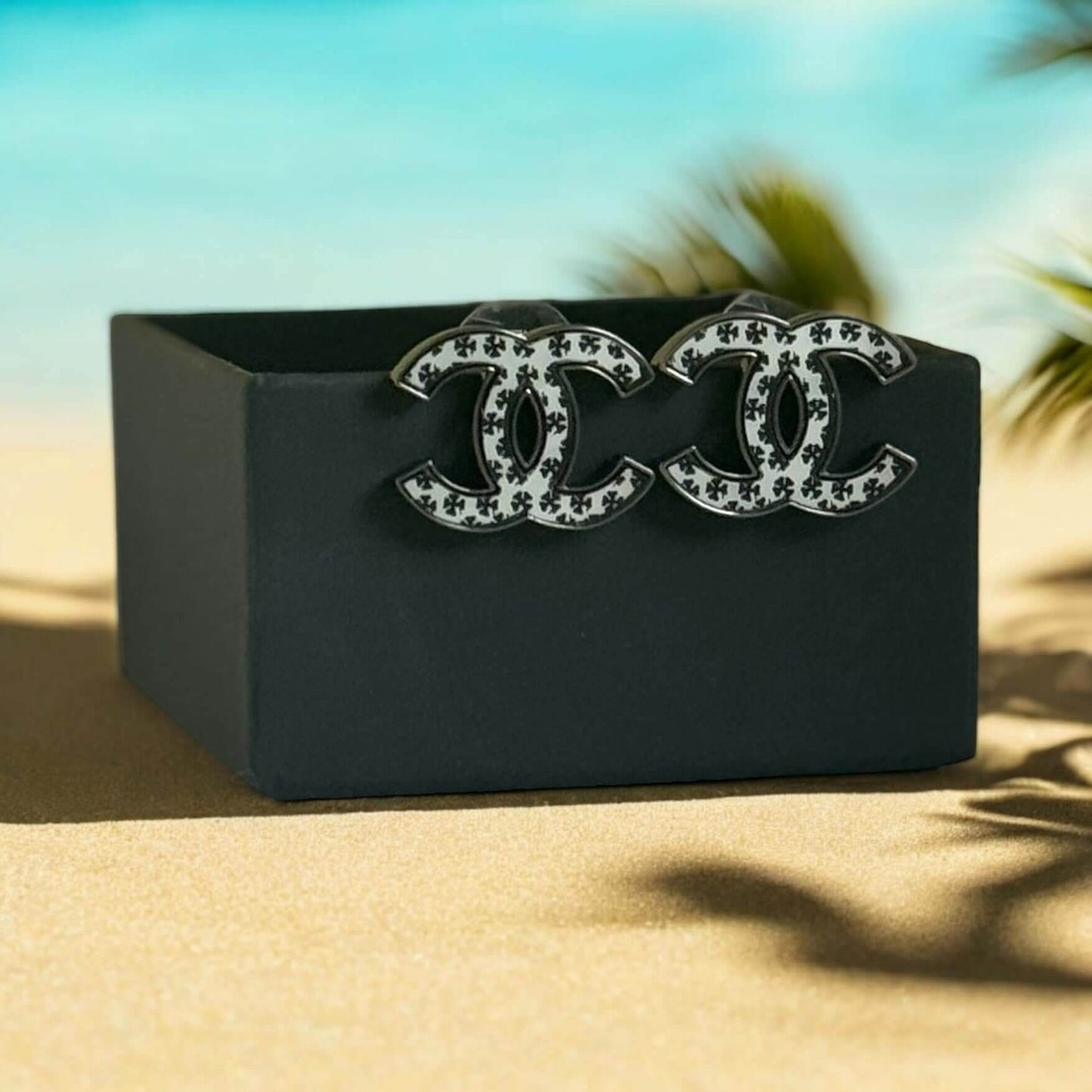Chanel Black CC Mirrored Earrings Pre-Owned - My Mama Found What