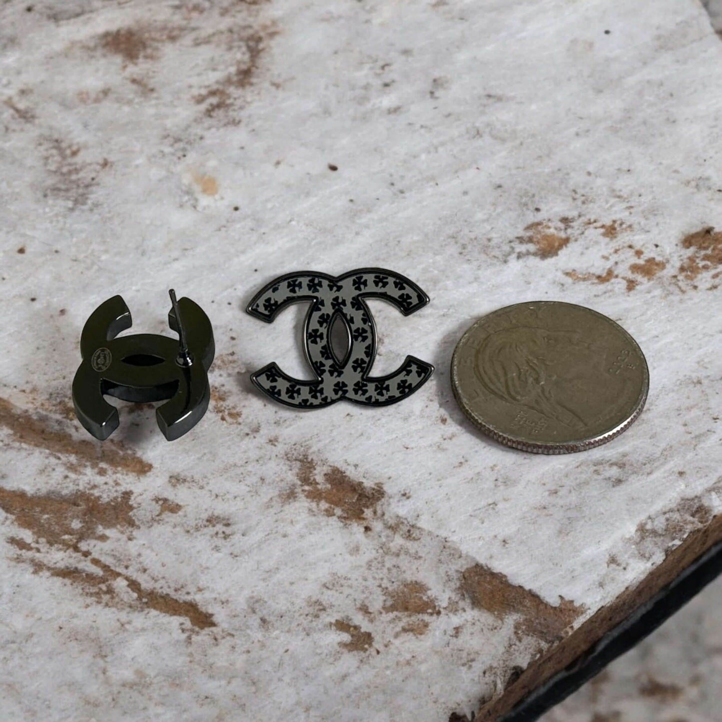Chanel Black CC Mirrored Earrings Pre-Owned - My Mama Found What