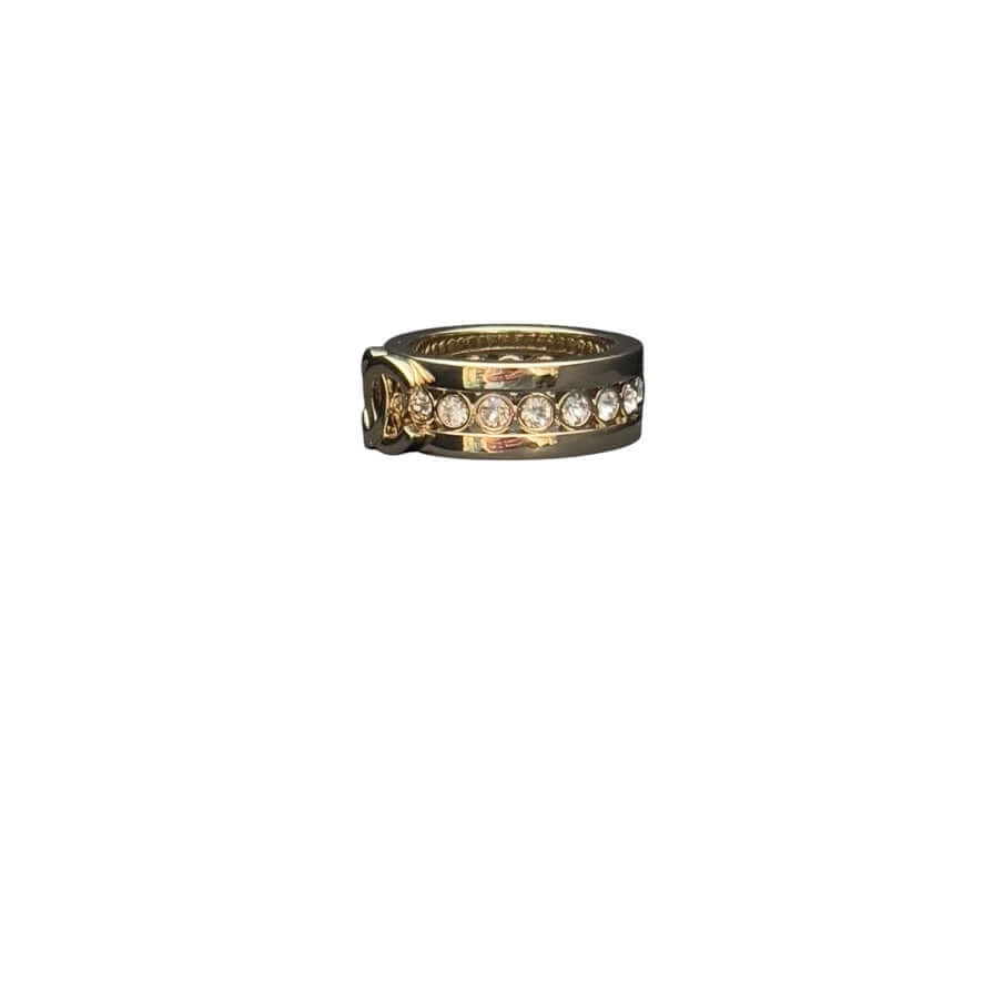 Rare stunning CHANEL CC gold ring with crystals, pre-owned, size 6, in excellent condition ready for gift giving.