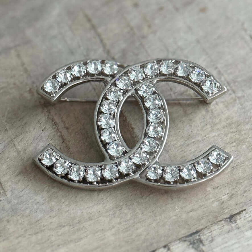 Chanel CC Silver Bigger Brooch Pre-Owned