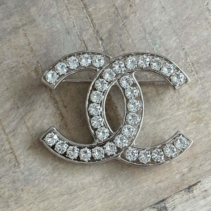 Chanel CC Silver Bigger Brooch Pre-Owned