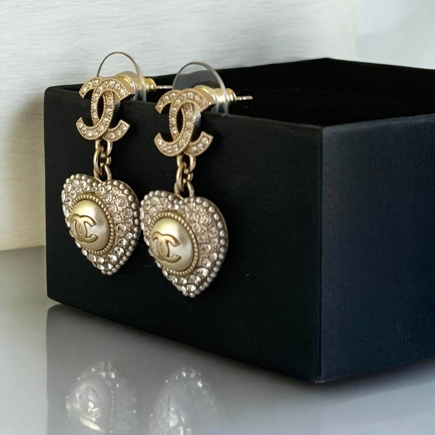 Authentic Chanel CC Gold Dangle Heart Earrings Pre-Owned - My Mama Found What 