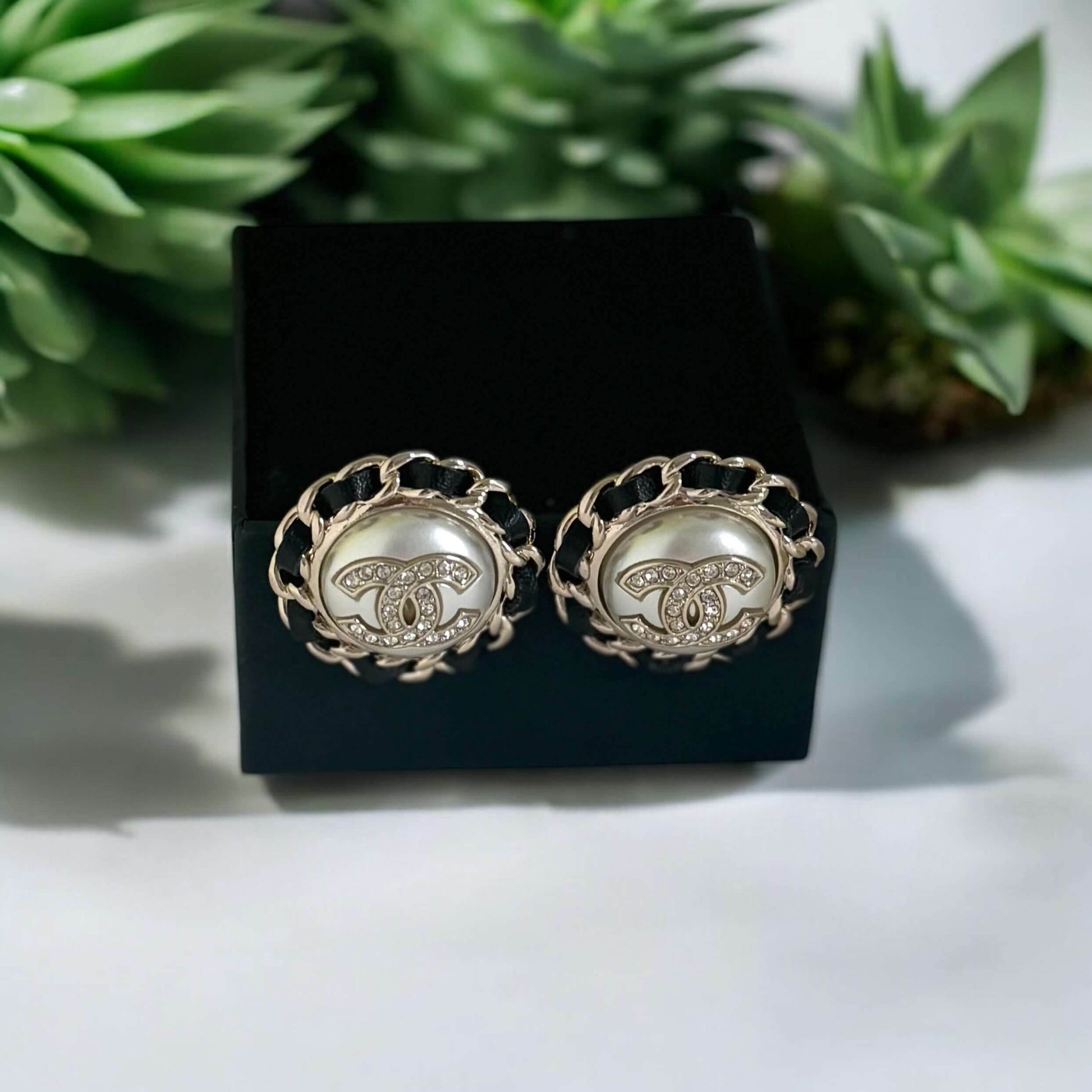Authentic Chanel CC Gold Enamel Pre-Owned Earrings - My Mama Found What 