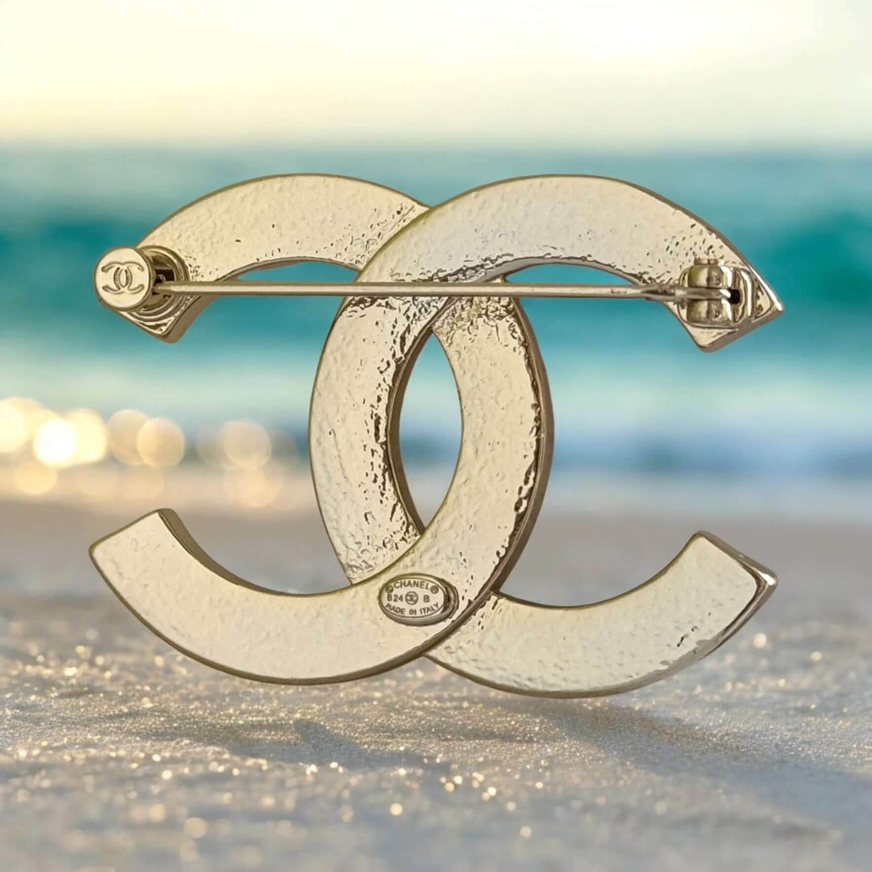 Authentic Chanel CC Gold w/ Pink Enamel Gold Brooch Pre-Owned - My Mama Found What 