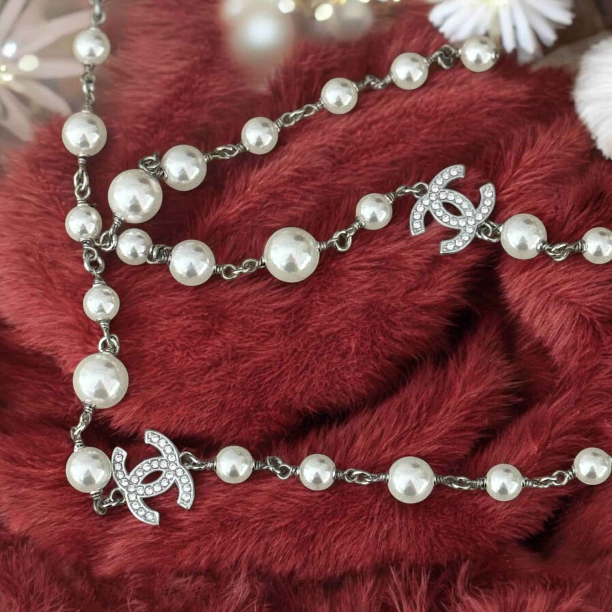 Authentic Chanel CC Pearl Wire Link Necklace 17 Pre-Owned - My Mama Found What 
