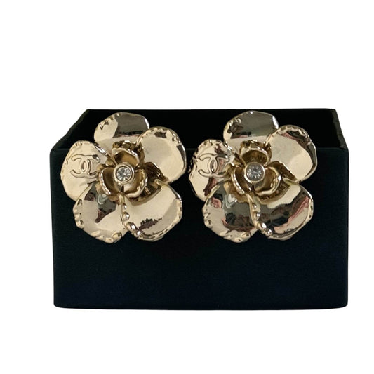 Authentic Chanel Gold CC Camellia Flower Earrings 24 Pre-Owned - My Mama Found What  My Mama Found What 