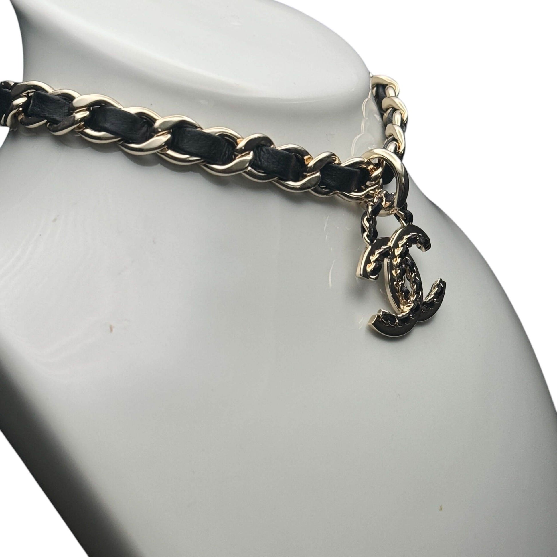 Authentic Chanel Gold CC Chain Leather Choker Pre-Owned - My Mama Found What 