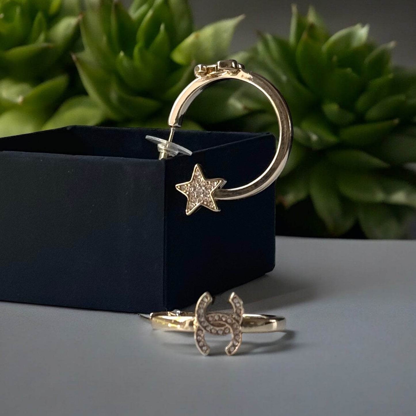 Authentic Chanel Gold CC Hoops w/ Star 23 Pre-Owned - My Mama Found What  My Mama Found What 