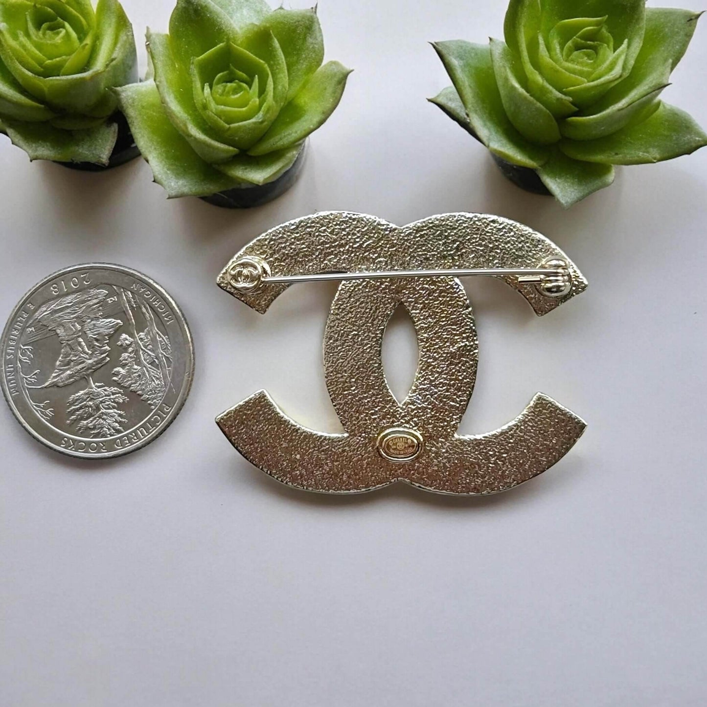 Authentic Chanel Lighter Gold Double C Blue Enamel Brooch Pin S24 Pre-Owned - My Mama Found What  My Mama Found What 