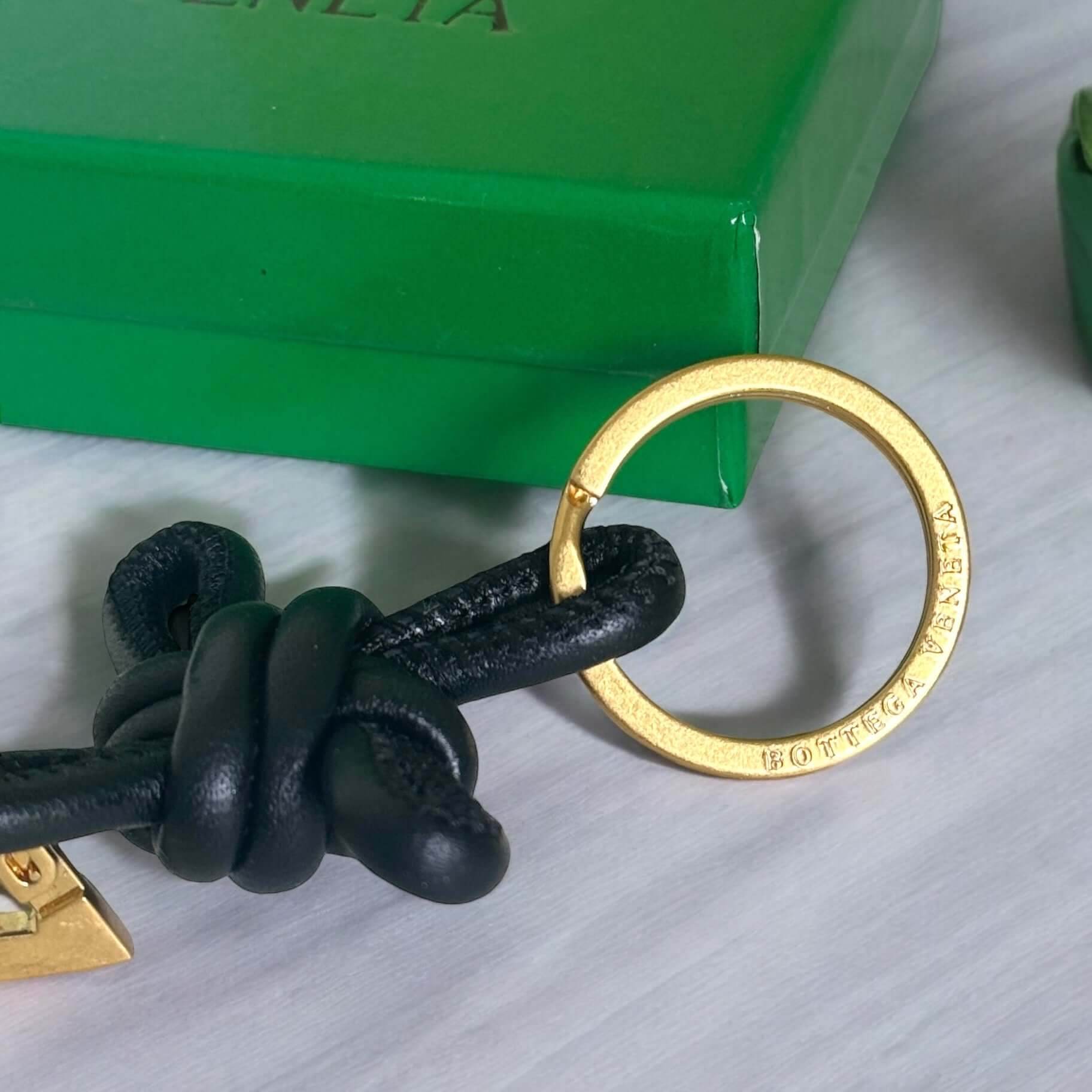 Bottega Veneta Black Leather Knotted Triangle Key Ring Never Used - My Mama Found What 