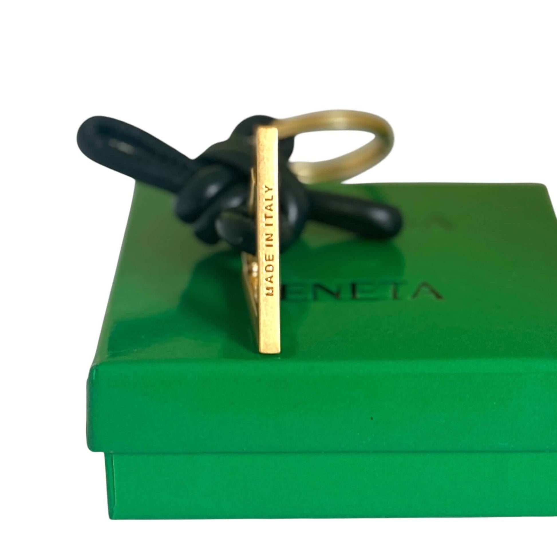 Bottega Veneta Black Leather Knotted Triangle Key Ring Never Used - My Mama Found What 