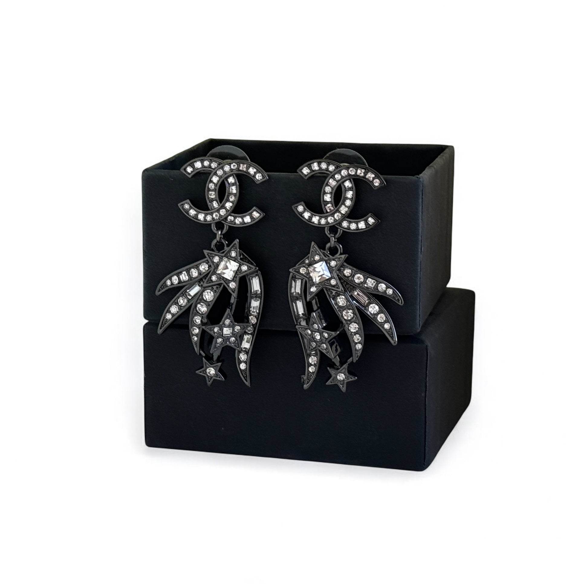 CHANEL CC Dangle w/ Crystals Pre-Owned Earrings - My Mama Found What 