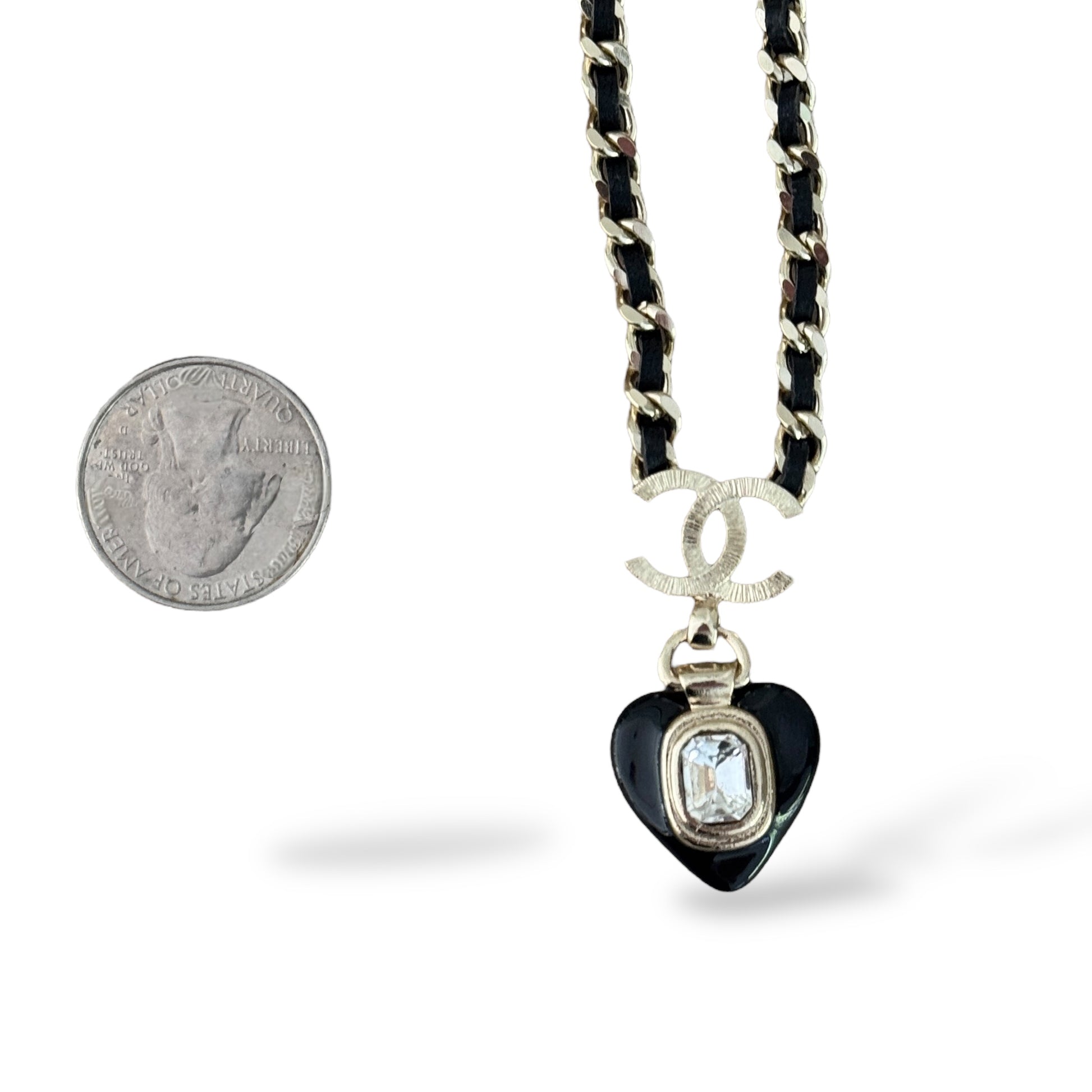 CHANEL CC Gold Black Chain Heart Necklace Pre-owned - My Mama Found What  