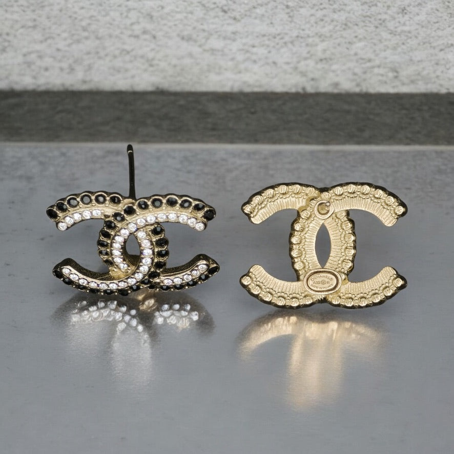 CHANEL CC Gold /strass Black/clear Crystals Pre-Owned Earrings - My Mama Found What  