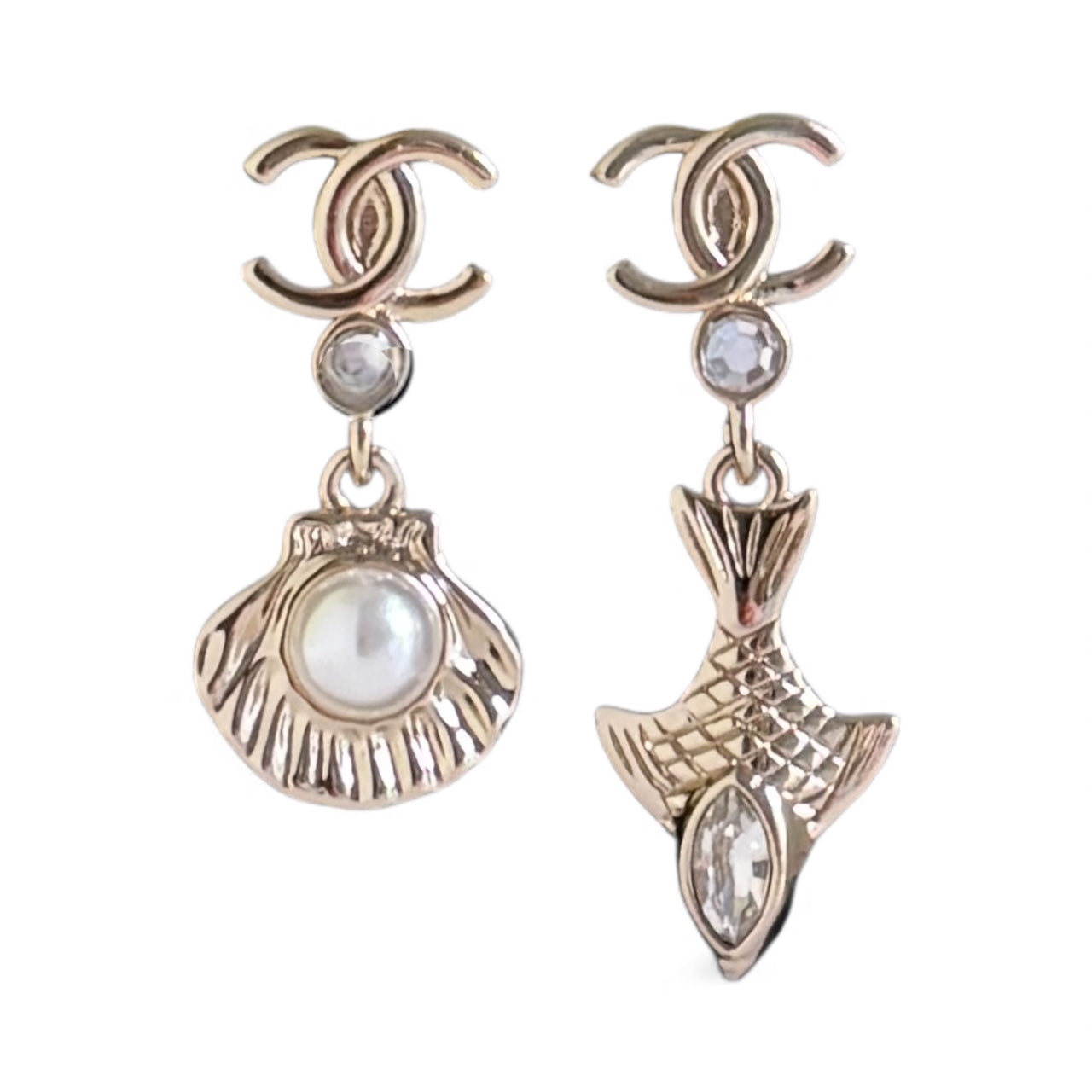 CHANEL Gold CC Seashell/Fish Drop Pre-Owned Earrings Authentic - My Mama Found What  