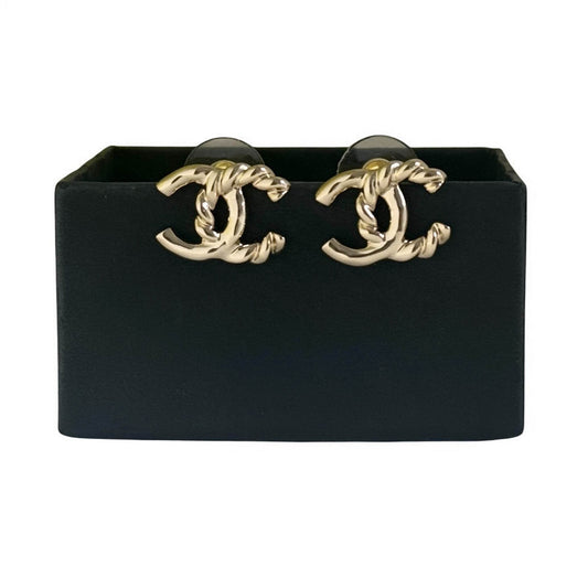CHANEL Gold CC Pre-Owned Earrings - My Mama Found What  My Mama Found What 