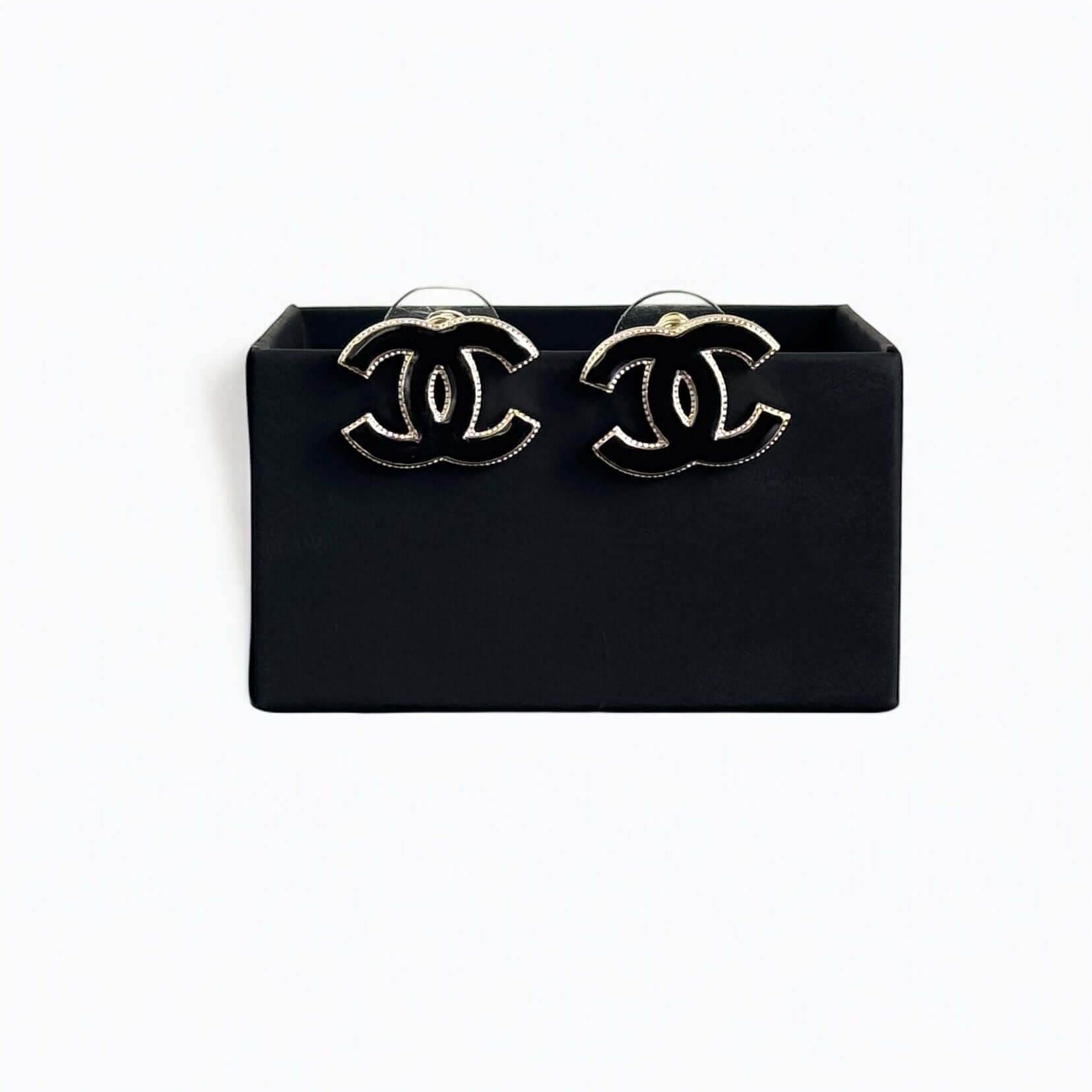 CHANEL Gold CC w/ Black Enamel Pre-Owned 22 Earrings - My Mama Found What 