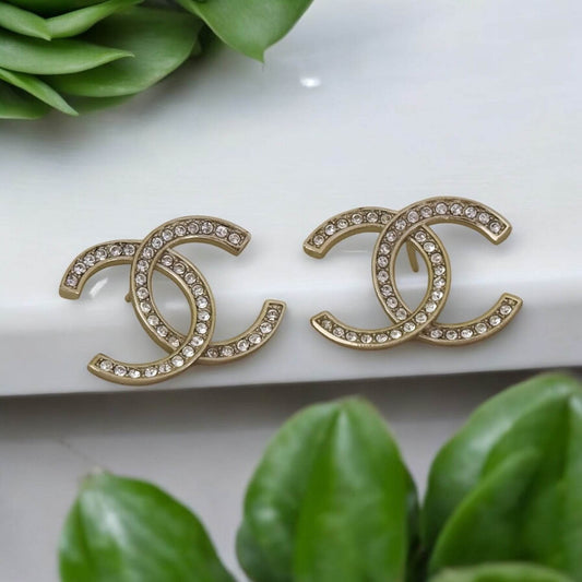 CHANEL Gold CC with crystals Pre-Owned Earrings 21 Minimalist - My Mama Found What 