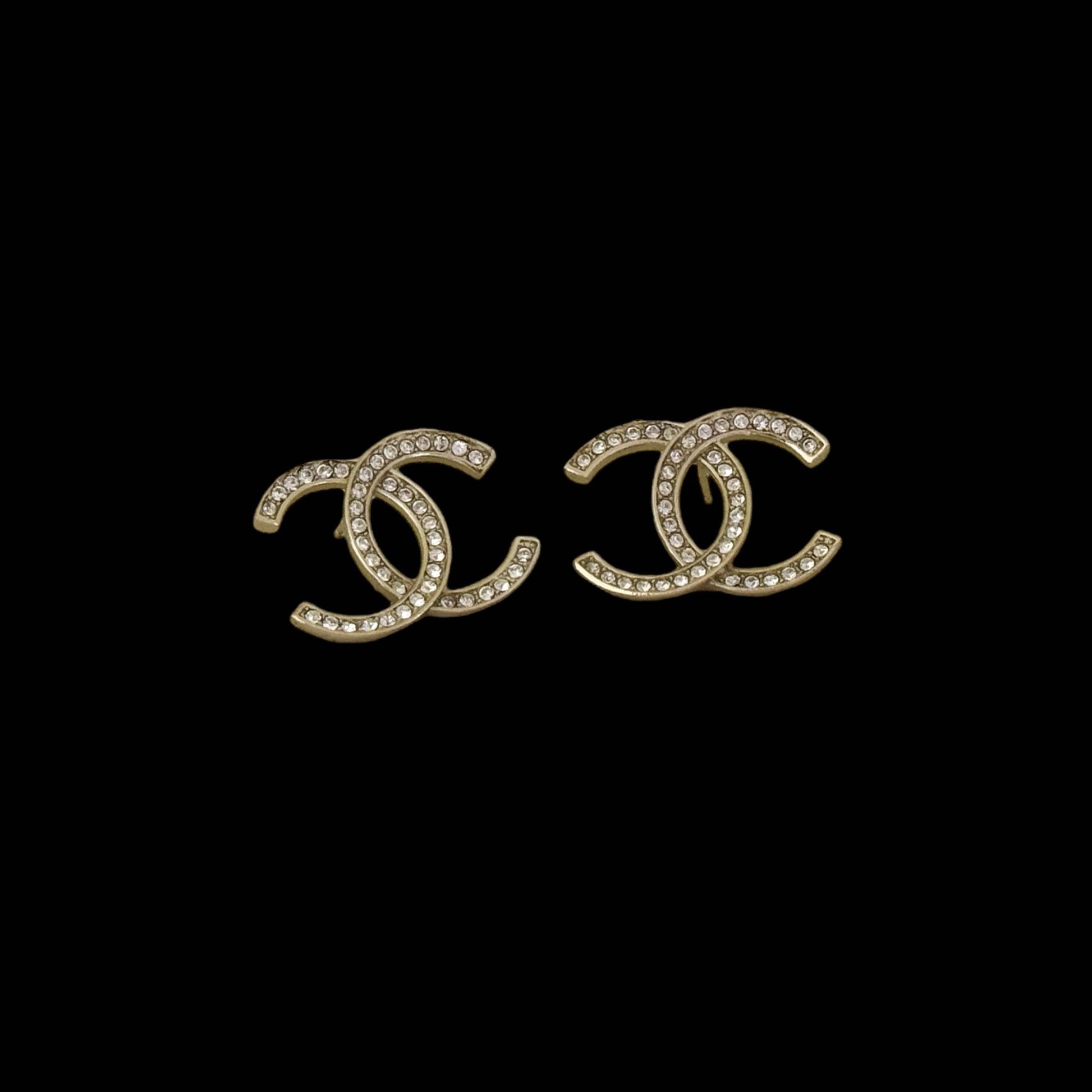 CHANEL Gold CC with crystals Pre-Owned Earrings 21 Minimalist - My Mama Found What 