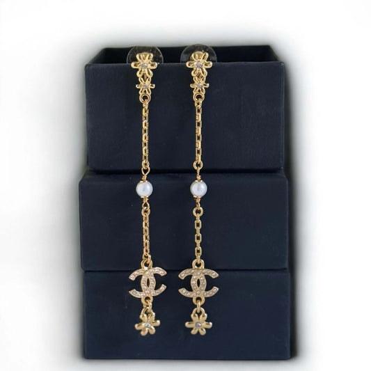 CHANEL CC  Strass Floral long dangling authentic earrings 