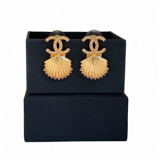 CHANEL Strass /Gold CC shell earrings w/ pink crystals Pre-Owned - My Mama Found What  