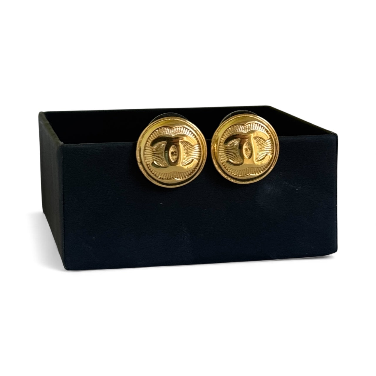 CHANEL Strass Round w/CC Button Sized Pre-Owned Earrings - My Mama Found What   My Mama Found What 