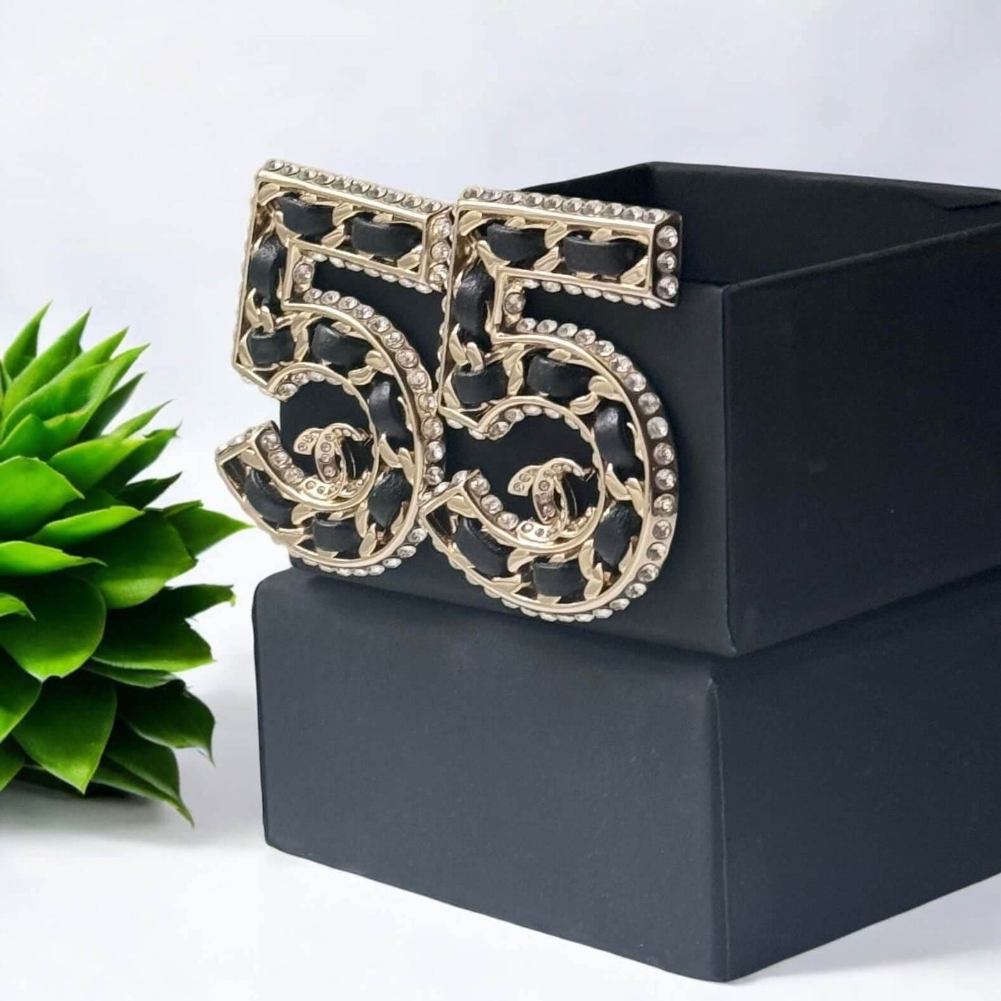 Chanel 5 Gold/Blk Pre-Owned B 23 P - My Mama Found What  My Mama Found What 