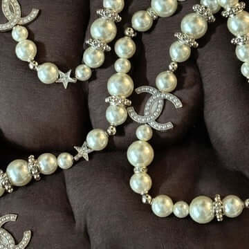 Pre-Owned Chanel Authentic  CC Pearls /Stars Necklace - My Mama Found What   My Mama Found What 