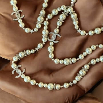 Pre-Owned Chanel Authentic  CC Pearls /Stars Necklace - My Mama Found What   My Mama Found What 