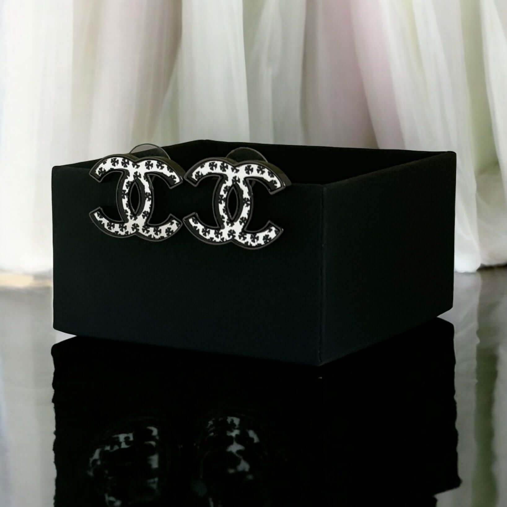 Chanel Black CC Mirrored Earrings Pre-Owned - My Mama Found What 
