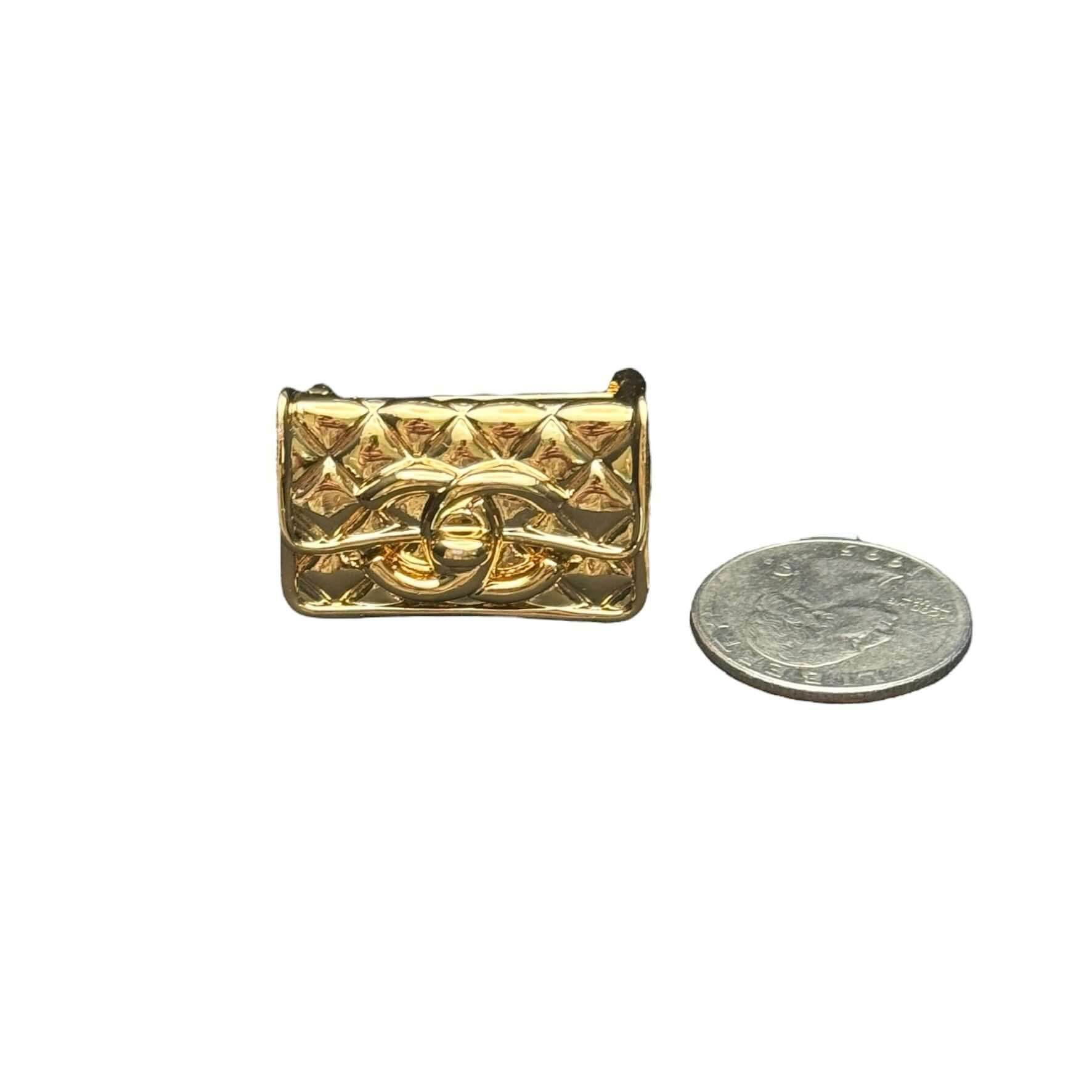 Chanel Gold CC Bag Brooch Pre-Owned - My Mama Found What 