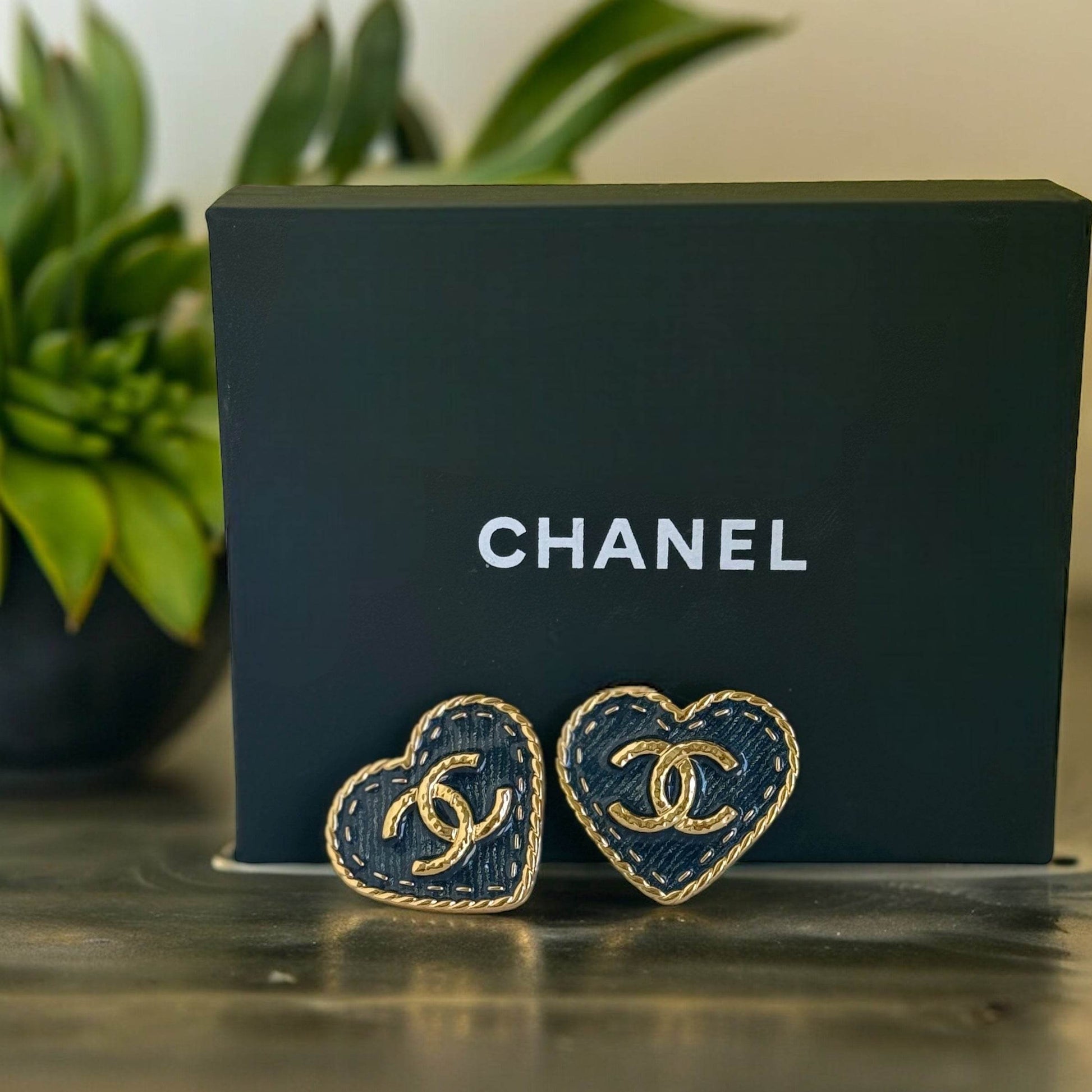 Chanel Gold CC Heart Denim style clip on Pre-Owned - My Mama Found What 