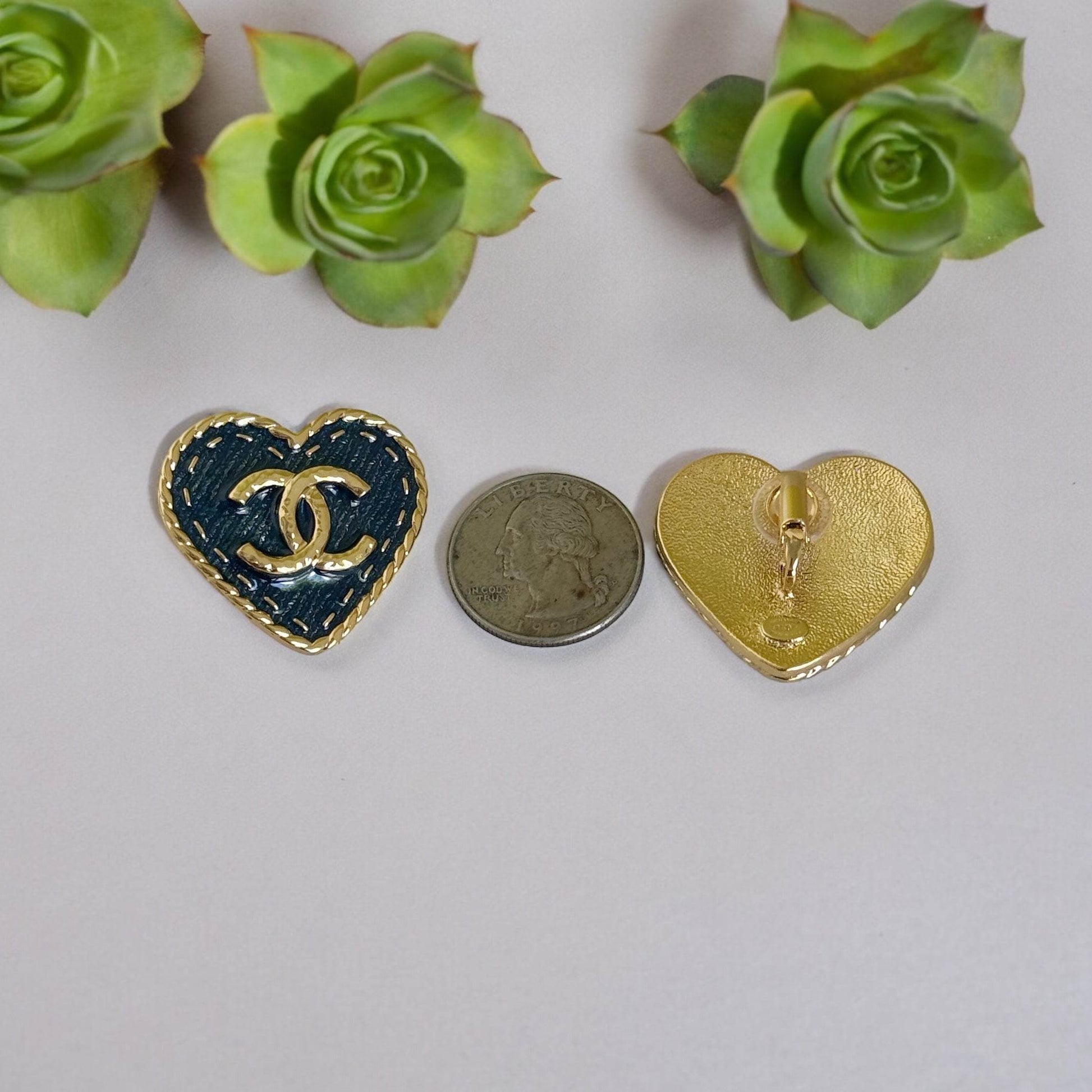 Chanel Gold CC Heart Denim style clip on Pre-Owned - My Mama Found What 