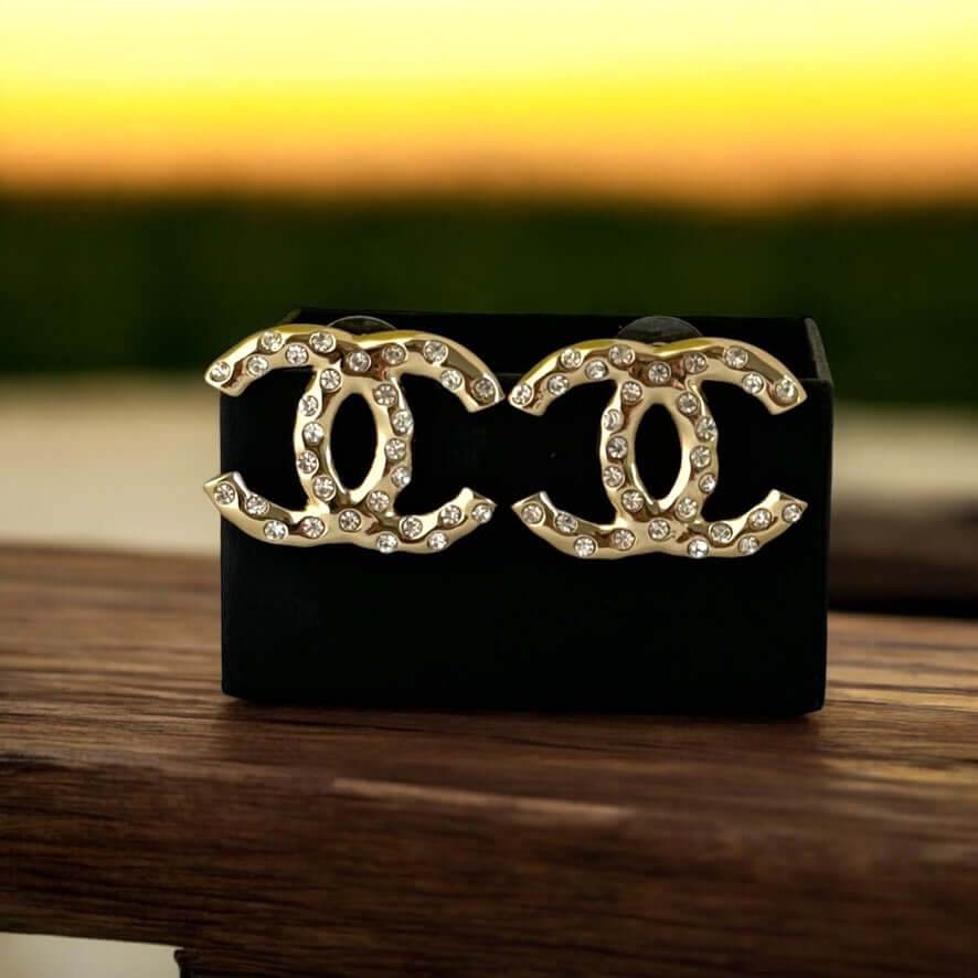 Chanel Gold CC crystals Pre-Owned - My Mama Found What 