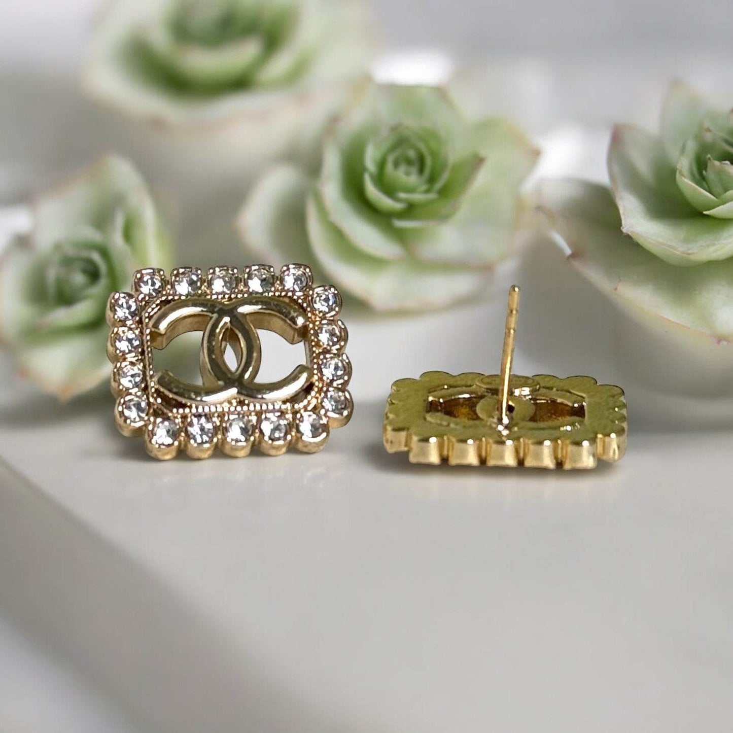 Chanel Gold CC crystals Pre-Owned - My Mama Found What  My Mama Found What 