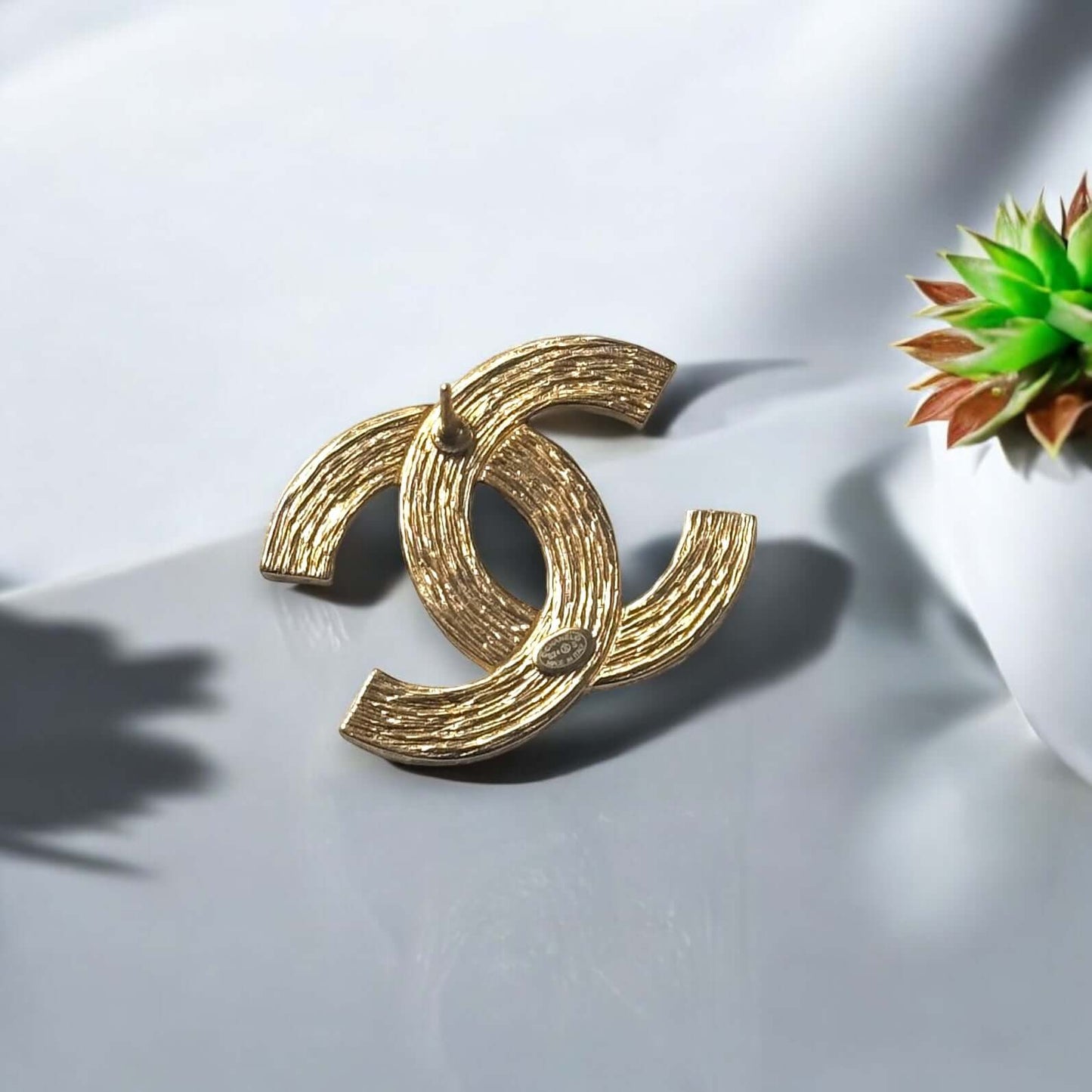 Pre-Owned Chanel Gold CC w/ Texture & Crystals - My Mama Found What   My Mama Found What 