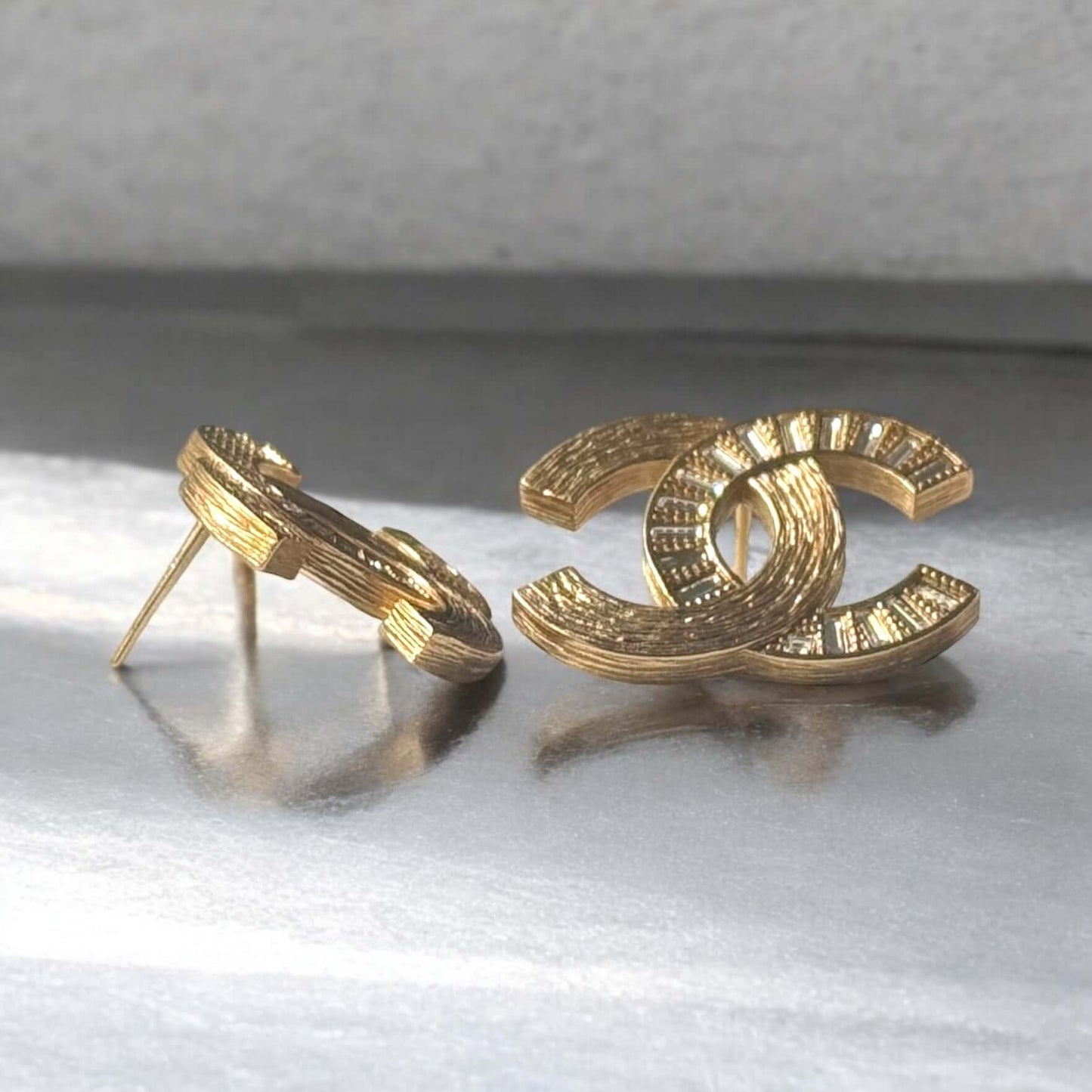 Pre-Owned Chanel Gold CC w/ Texture & Crystals - My Mama Found What   My Mama Found What 