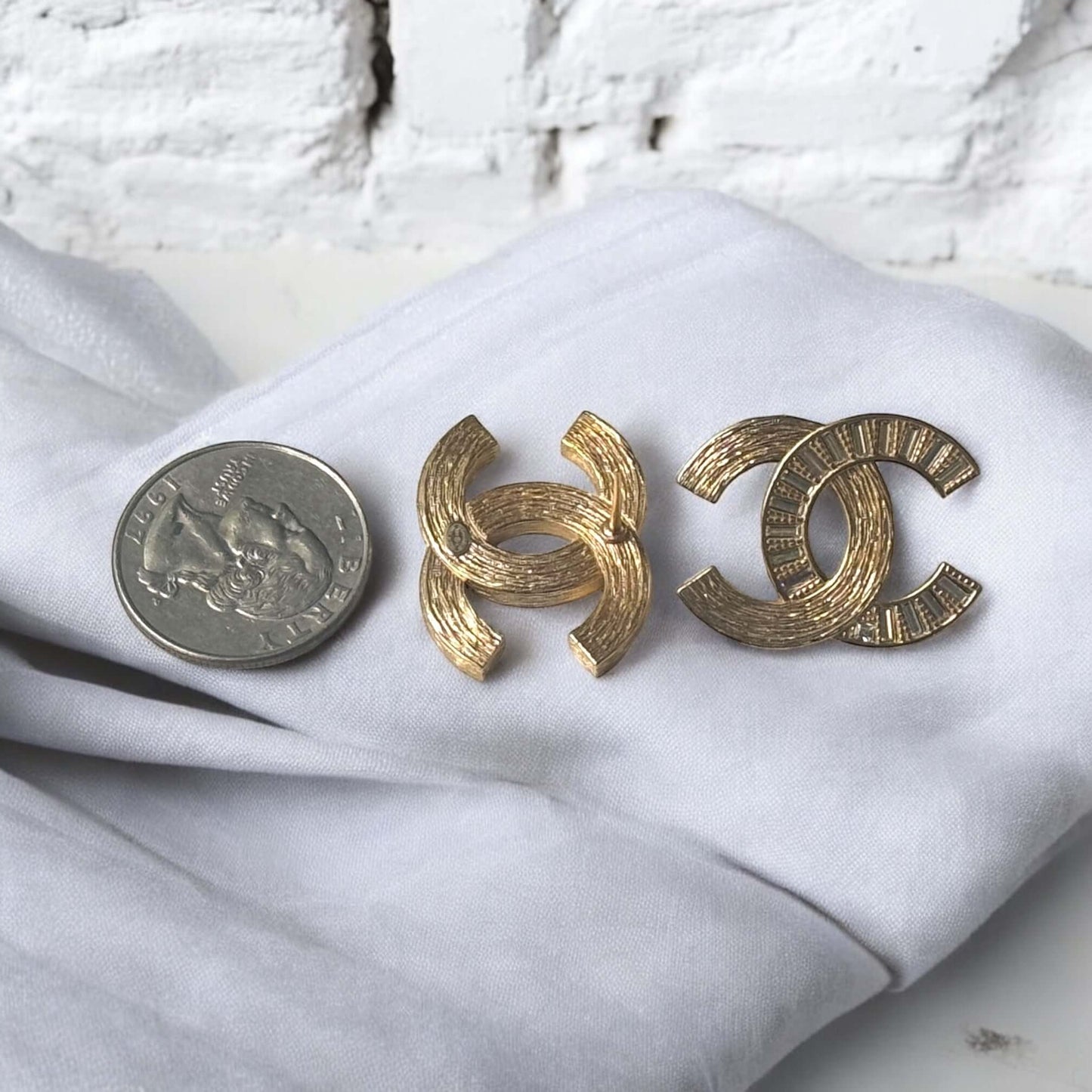 Pre-Owned Chanel Gold CC w/ Texture & Crystals - My Mama Found What   My Mama Found What 