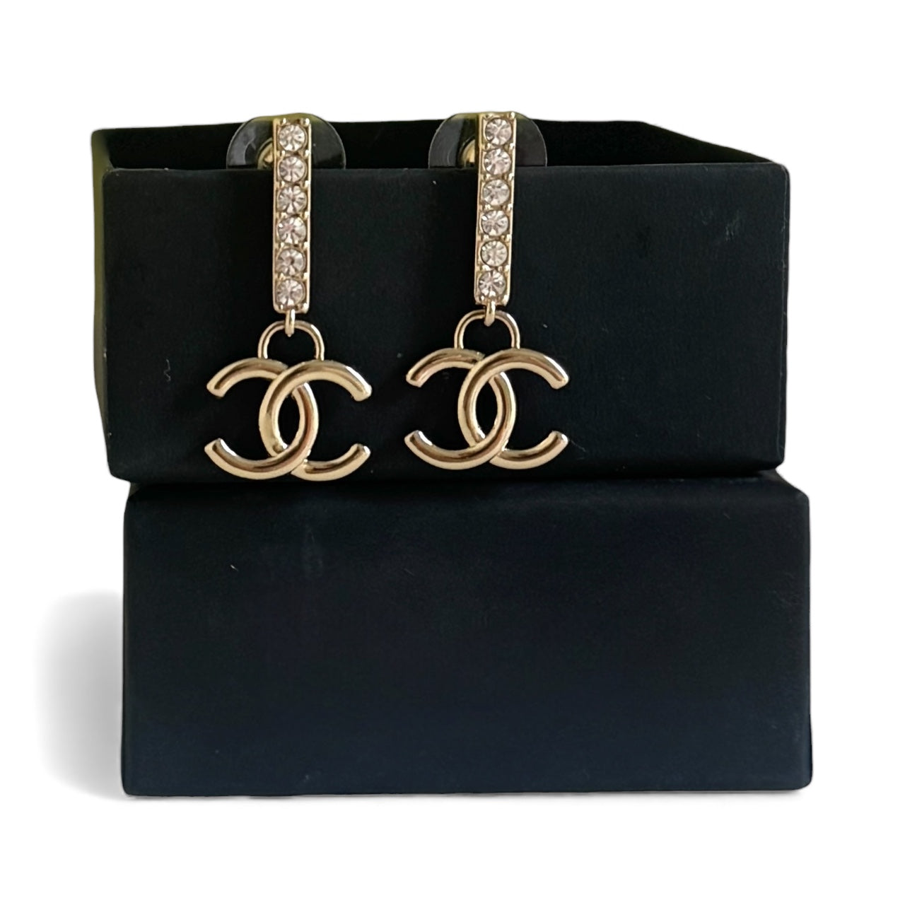 Chanel Gold with Crystals CC dangle Pre-Owned Earrings in excellent condition - My Mama Found What  