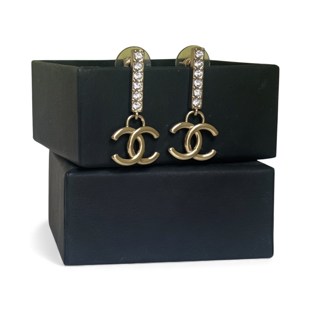 Chanel Gold with Crystals CC dangle Pre-Owned Earrings in excellent condition - My Mama Found What  
