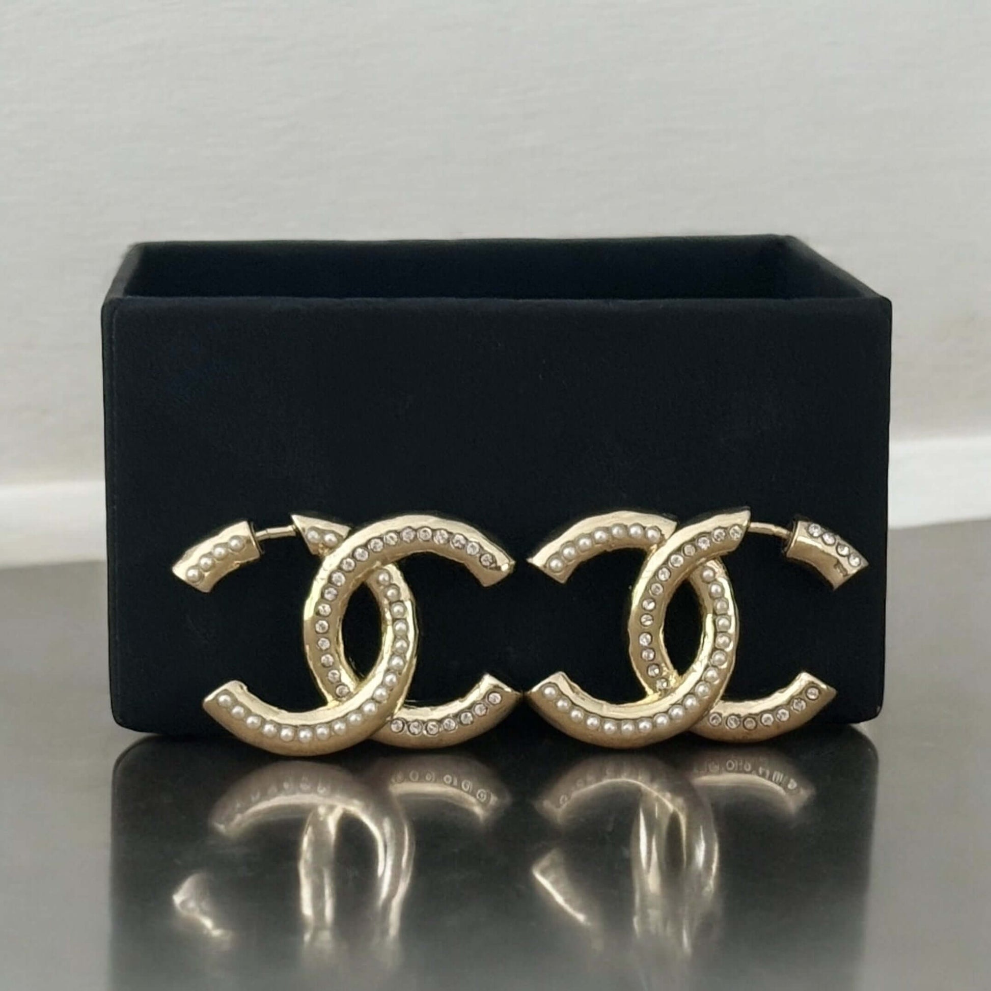 Chanel Lighter Gold CC w/ Crystals/Pearls Earrings Pre-Owned - My Mama Found What  