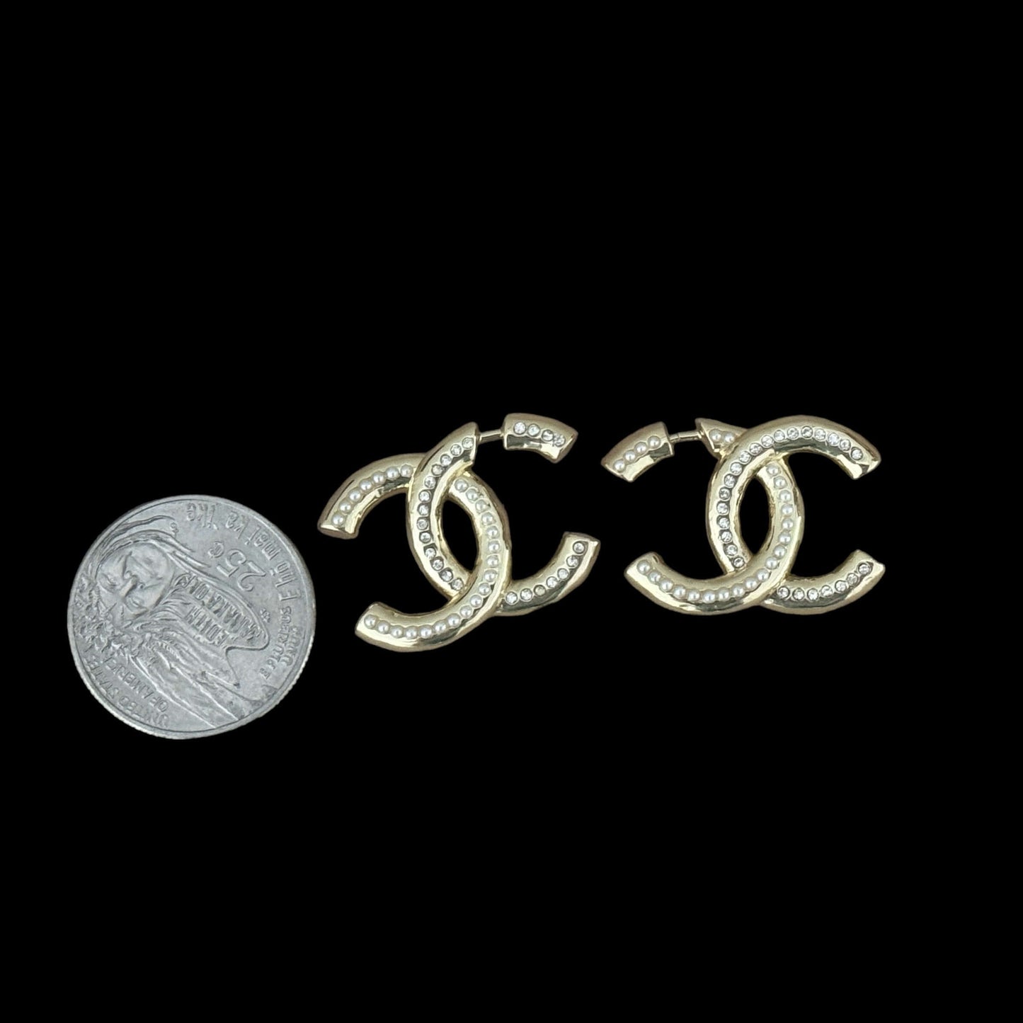 Chanel Lighter Gold CC w/ Crystals/Pearls Earrings Pre-Owned - My Mama Found What   My Mama Found What 